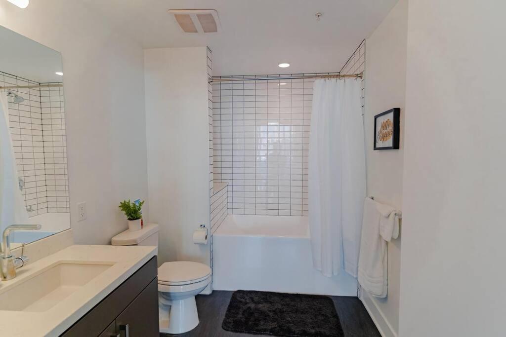 Ferienwohnung Downtown Paradise Escape With 2 Pools / Hot Tubs Los Angeles Exterior foto